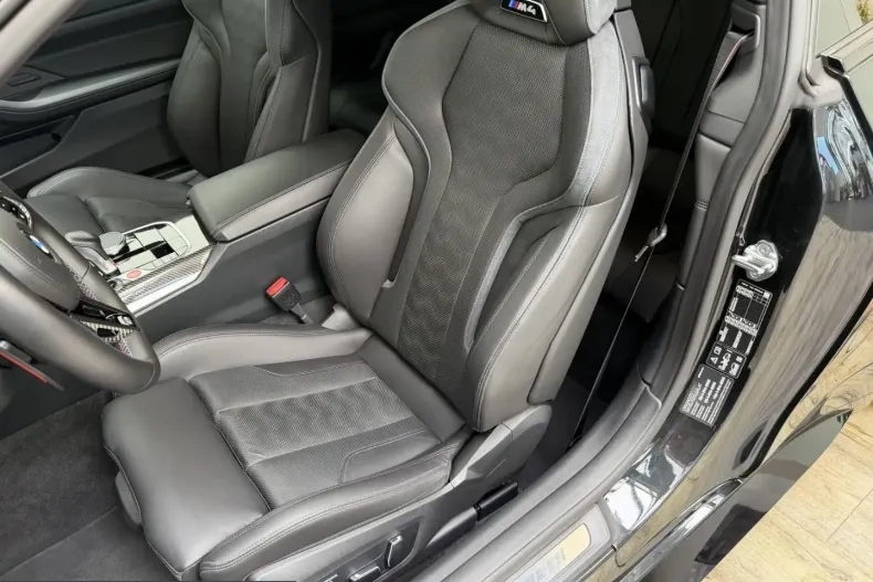 BMW M4 (Seria 4) din 2026 cu 6.000 km - oferta BMW258049 - foto 12