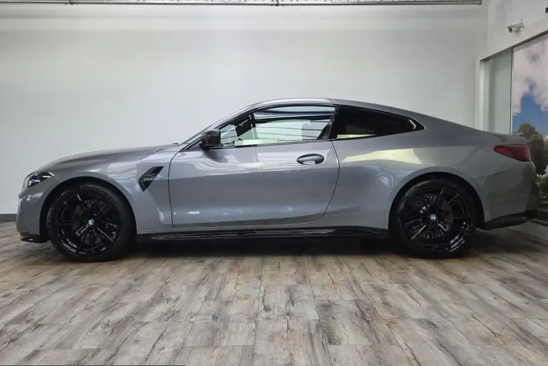 BMW M4 (Seria 4) din 2025 cu 8.100 km - oferta BMW258051 - foto 2
