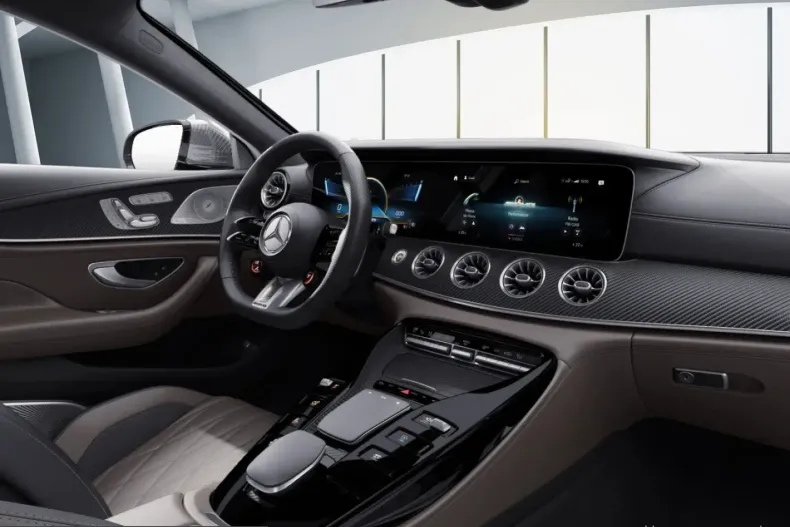 Mercedes-Benz AMG GT (Clasa GT) din 2023 cu 41.450 km - oferta MER258058 - foto 20