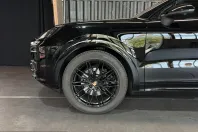 Porsche Cayenne din 2024 cu 31.790 km - oferta POR258064 - foto 3