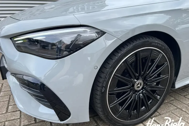 Mercedes-Benz CLE 450 (Clasa CLE) din 2025 cu 18.148 km - oferta MER258067 - foto 3