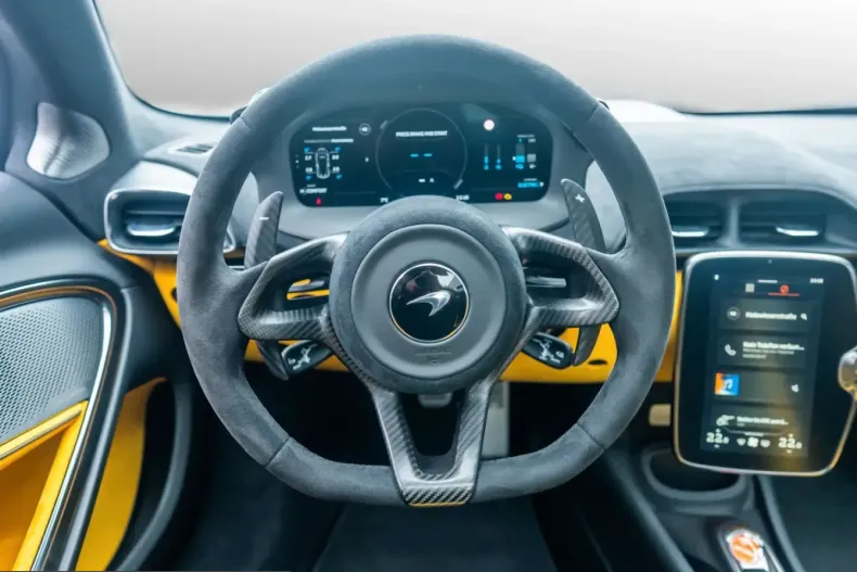 McLaren Artura din 2025 cu 5.490 km - oferta MCL258077 - foto 9