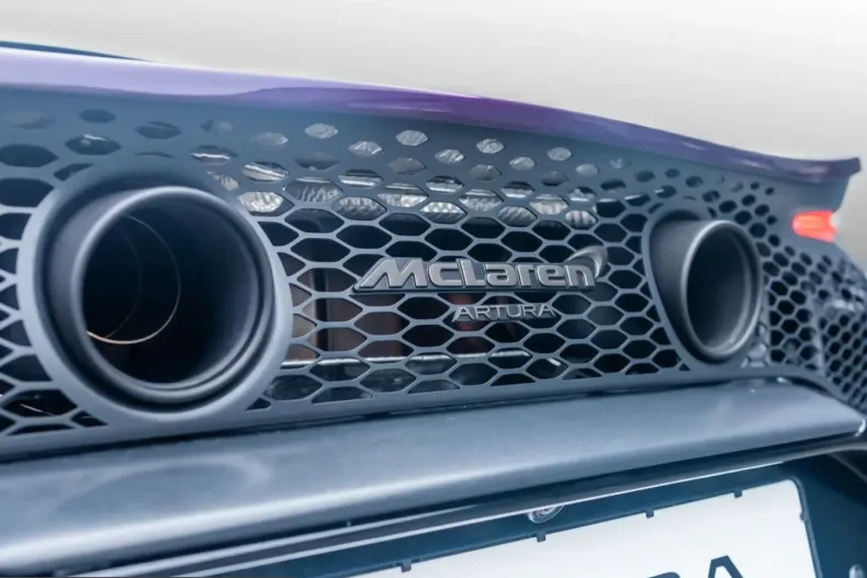 McLaren Artura din 2025 cu 5.490 km - oferta MCL258077 - foto 19