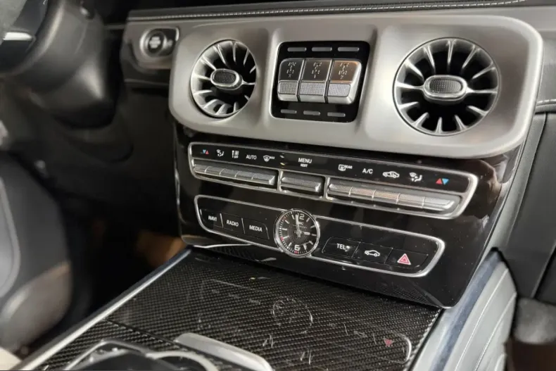 Mercedes-Benz G 63 AMG (Clasa G) din 2024 cu 6.855 km - oferta MER258079 - foto 11