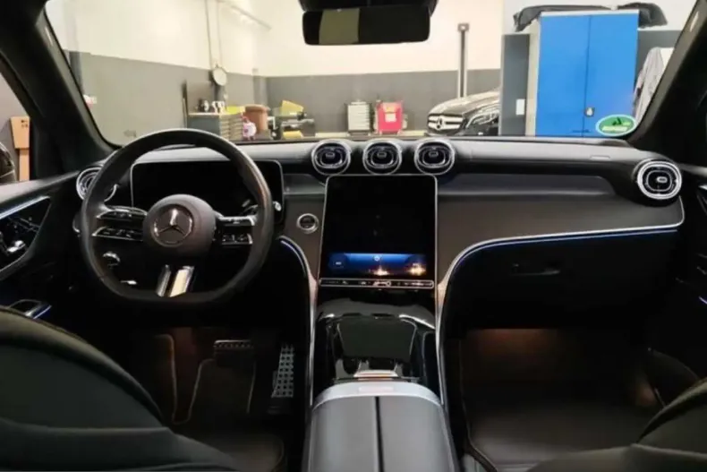 Mercedes-Benz GLC 200 (Clasa GLC) din 2025 cu 7.253 km - oferta MER258086 - foto 7