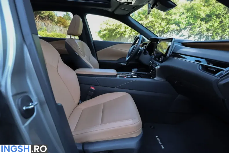Lexus RX 450 din 2025 cu 16.700 km - oferta LEX258101 - foto 9