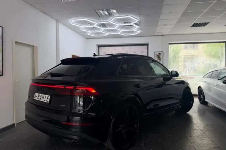 Audi Q8 din 2025 cu 24.500 km - oferta AUD258116 - foto 8