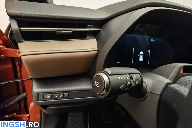 Lexus LBX din 2026 cu 11.100 km - oferta LEX258117 - foto 25