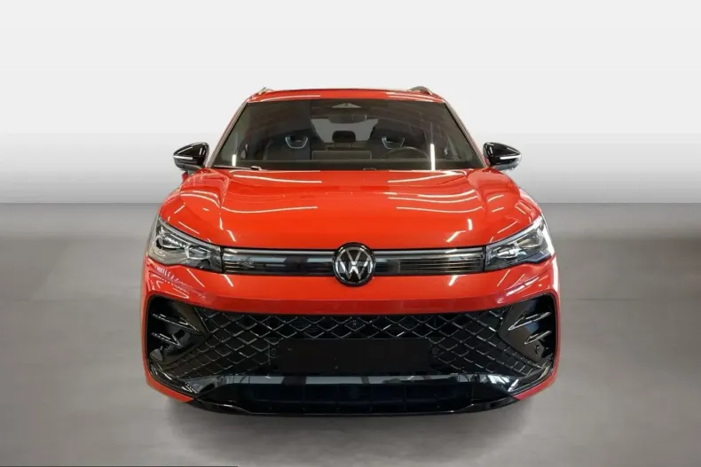 Volkswagen Tiguan din 2024 cu 39.101 km - oferta VOL258131 - foto 3