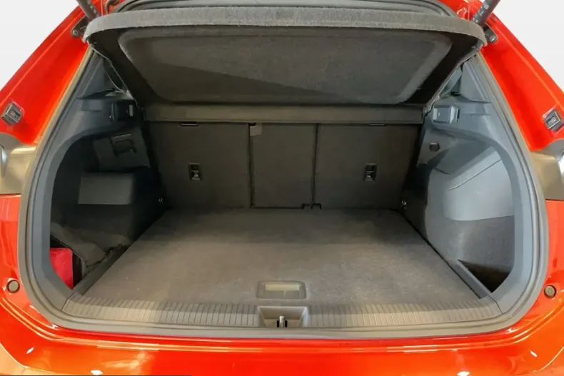 Volkswagen Tiguan din 2024 cu 39.101 km - oferta VOL258131 - foto 12