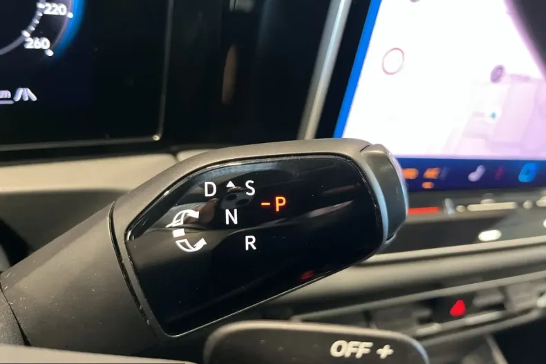 Volkswagen Tiguan din 2024 cu 39.101 km - oferta VOL258131 - foto 17