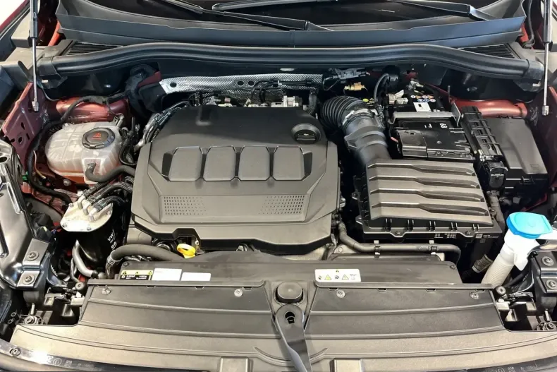 Volkswagen Tiguan din 2024 cu 39.101 km - oferta VOL258131 - foto 19