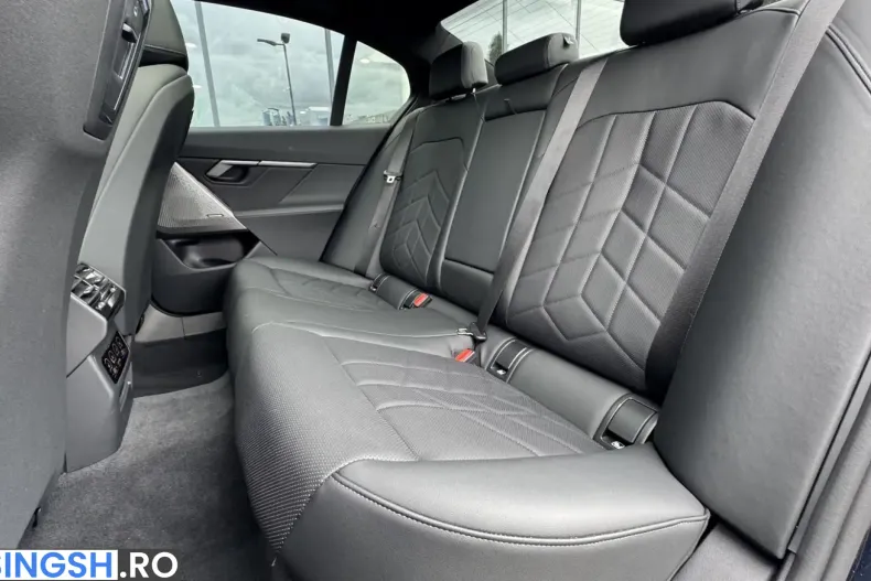 BMW 520 (Seria 5) din 2025 cu 26.067 km - oferta BMW258139 - foto 12