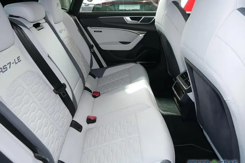 Audi RS7 din 2025 cu 7.800 km - oferta AUD258144 - foto 12