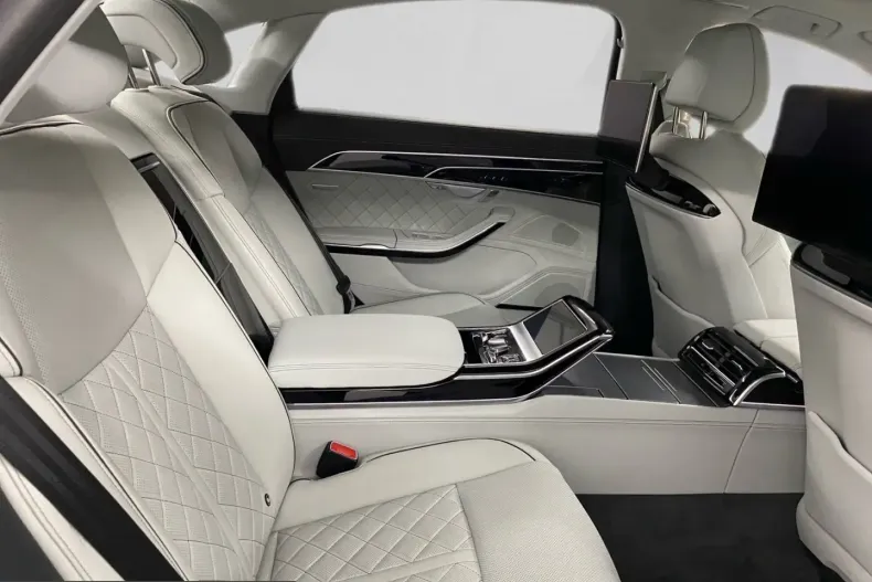 Audi A8 din 2025 cu 10.390 km - oferta AUD258156 - foto 10