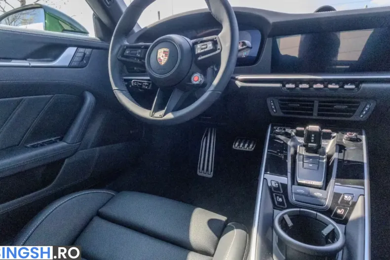 Porsche 992 din 2026 cu 19.900 km - oferta POR258176 - foto 12