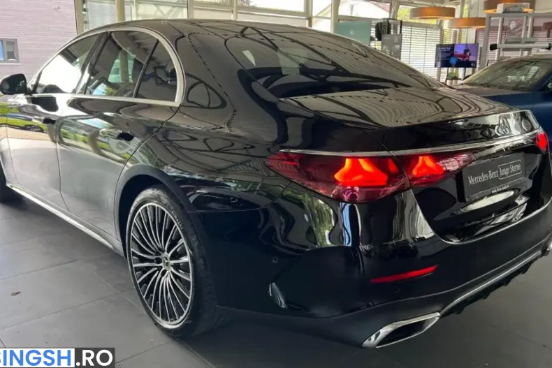 Mercedes-Benz E 220 (Clasa E) din 2025 cu 22.452 km - oferta MER258180 - foto 6