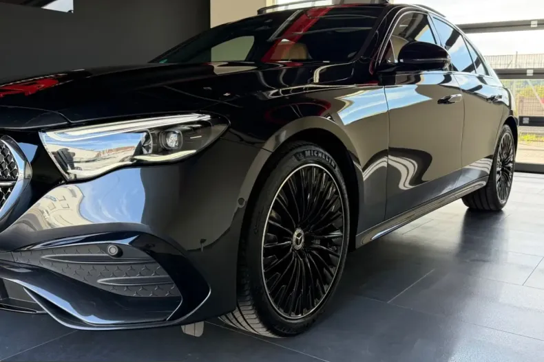 Mercedes-Benz E 450 (Clasa E) din 2025 cu 6.850 km - oferta MER258208 - foto 7