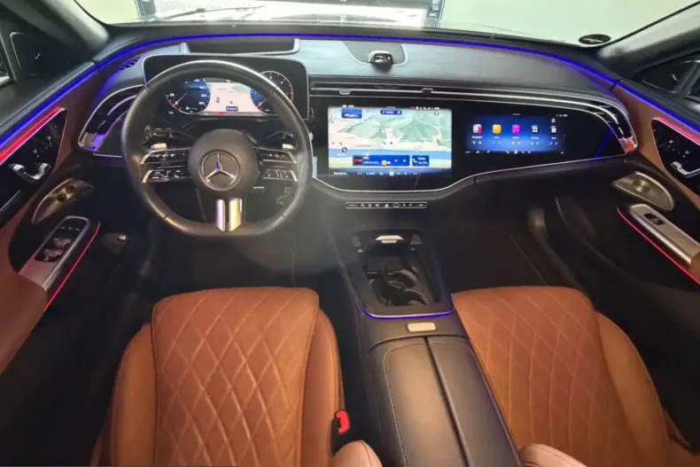 Mercedes-Benz E 450 (Clasa E) din 2025 cu 6.850 km - oferta MER258208 - foto 15