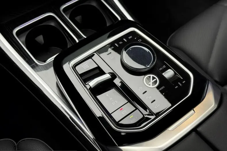 BMW 740 (Seria 7) din 2024 cu 42.000 km - oferta BMW258212 - foto 19