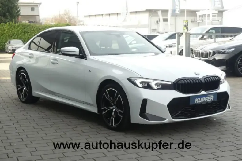 BMW 320 (Seria 3) din 2024 cu 17.690 km - oferta BMW258217 - foto 2