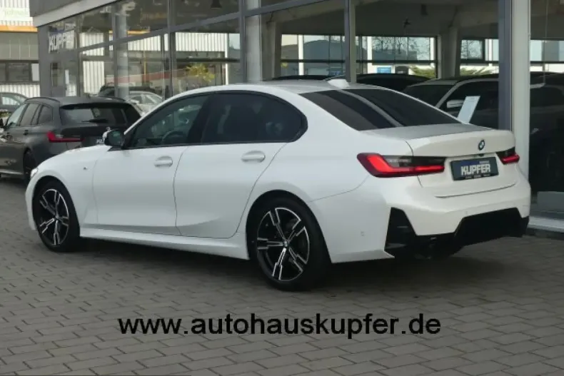 BMW 320 (Seria 3) din 2024 cu 17.690 km - oferta BMW258217 - foto 3