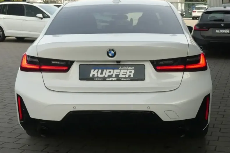 BMW 320 (Seria 3) din 2024 cu 17.690 km - oferta BMW258217 - foto 4
