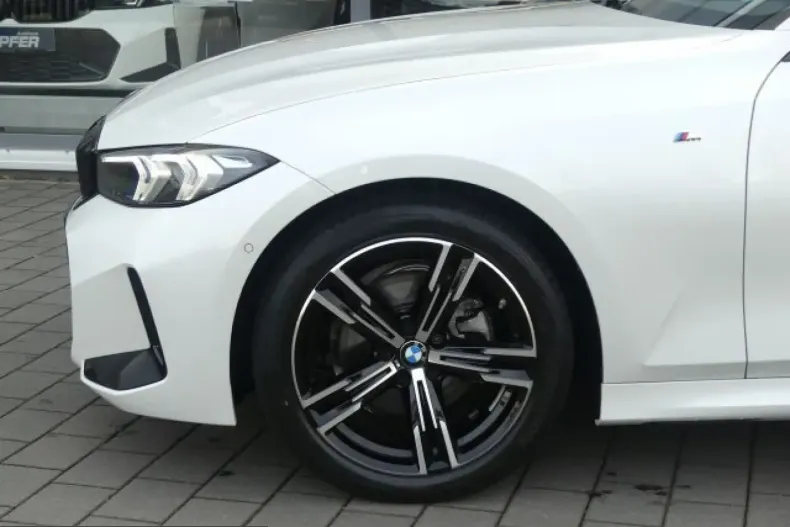 BMW 320 (Seria 3) din 2024 cu 17.690 km - oferta BMW258217 - foto 5