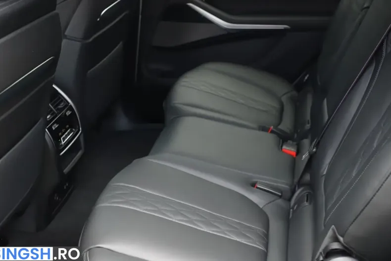 BMW X7 (Seria X) din 2025 cu 15.900 km - oferta BMW258255 - foto 21