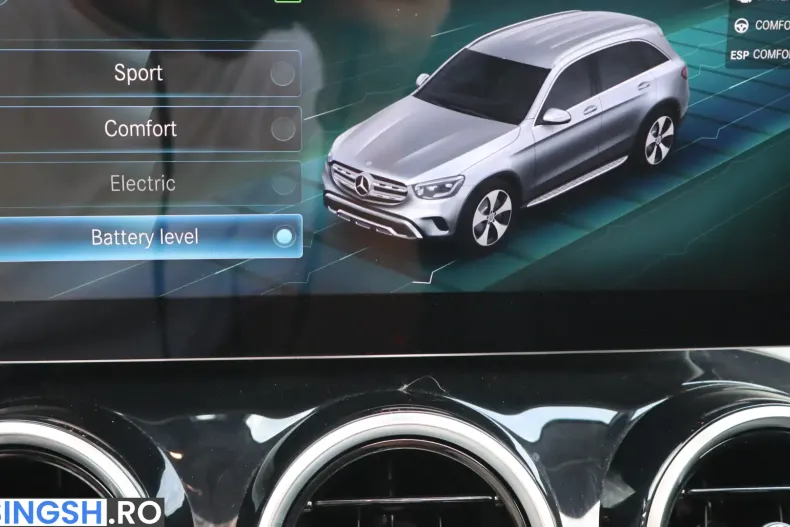 Mercedes-Benz GLC 300 (Clasa GLC) din 2021 cu 133.700 km - oferta MER258264 - foto 30