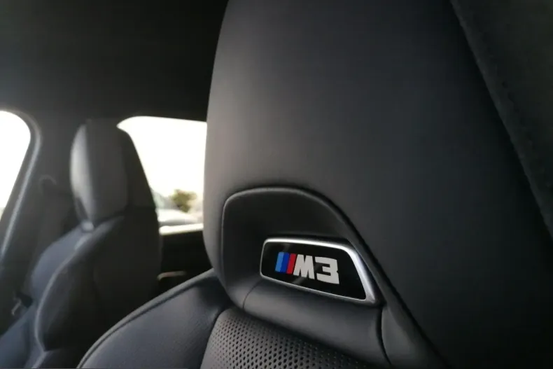 BMW M3 (Seria 3) din 2023 cu 76.507 km - oferta BMW258271 - foto 17