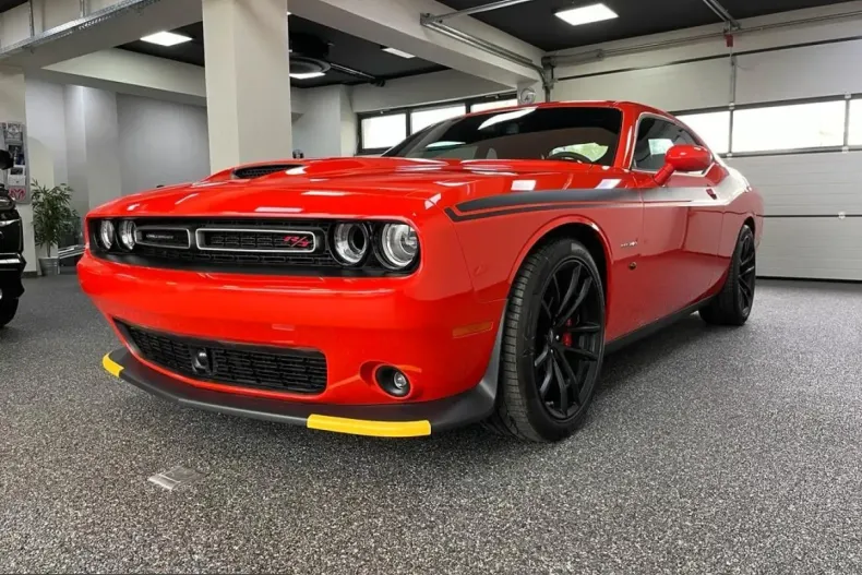 Dodge Challenger din 2024 cu 13.176 km - oferta DOD258277 - foto 3