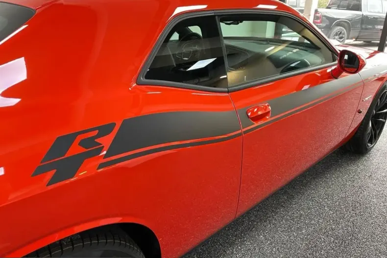 Dodge Challenger din 2024 cu 13.176 km - oferta DOD258277 - foto 9