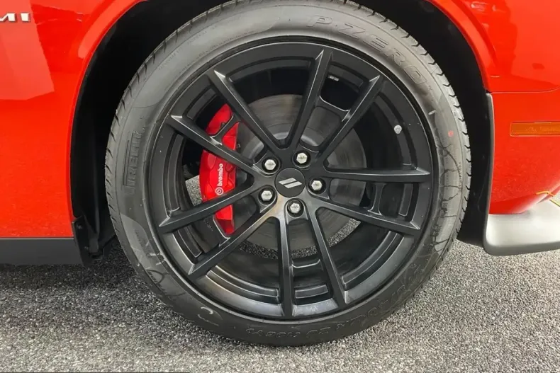 Dodge Challenger din 2024 cu 13.176 km - oferta DOD258277 - foto 11