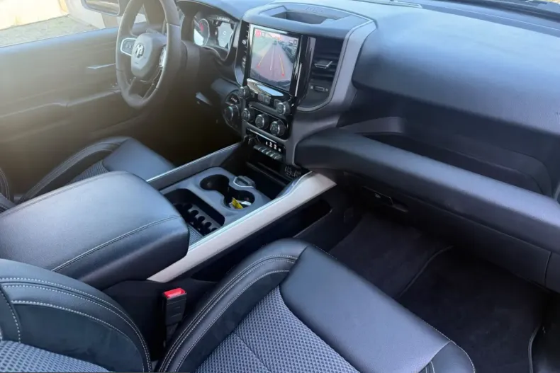 Dodge RAM din 2025 cu 9.000 km - oferta DOD258279 - foto 11