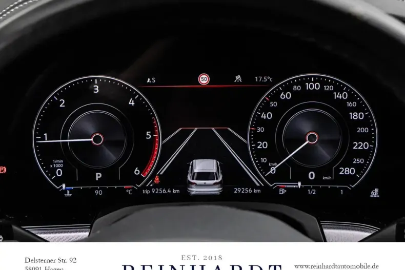 Volkswagen Touareg din 2022 cu 29.256 km - oferta VOL258280 - foto 21