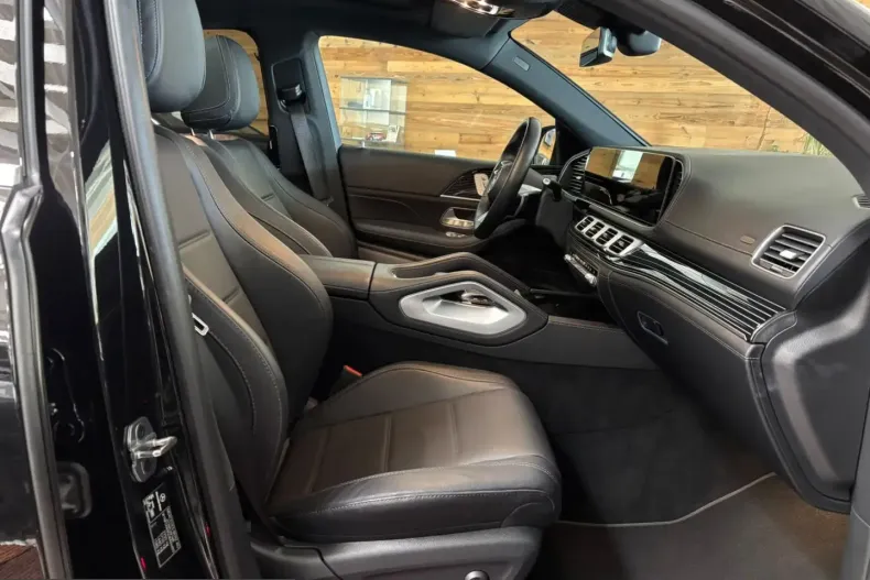 Mercedes-Benz GLE 300 (Clasa GLE) din 2025 cu 26.160 km - oferta MER258281 - foto 10