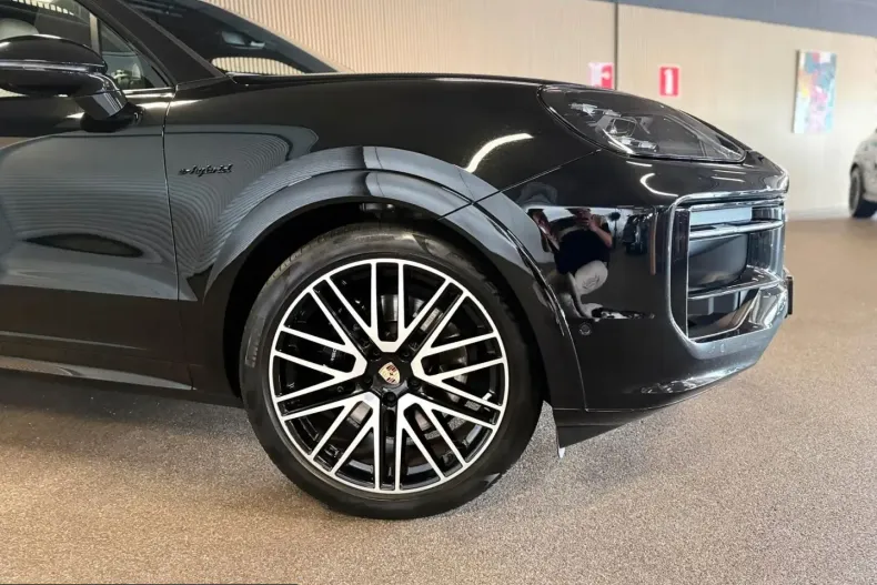 Porsche Cayenne din 2024 cu 62.193 km - oferta POR258301 - foto 3