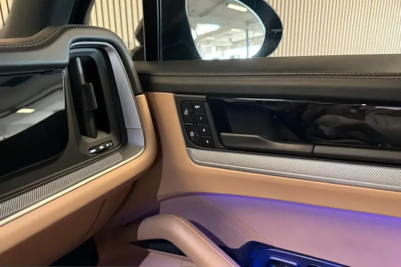 Porsche Cayenne din 2024 cu 62.193 km - oferta POR258301 - foto 39
