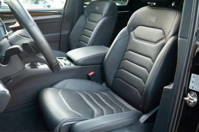 Volkswagen Touareg din 2025 cu 42.900 km - oferta VOL258305 - foto 18