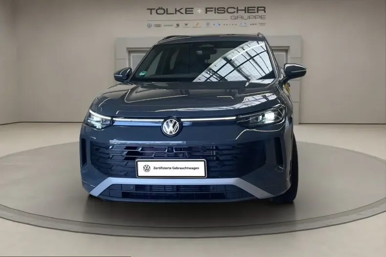 Volkswagen Tayron din 2025 cu 7.041 km - oferta VOL258306 - foto 3