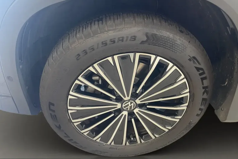 Volkswagen Tayron din 2025 cu 7.041 km - oferta VOL258306 - foto 7