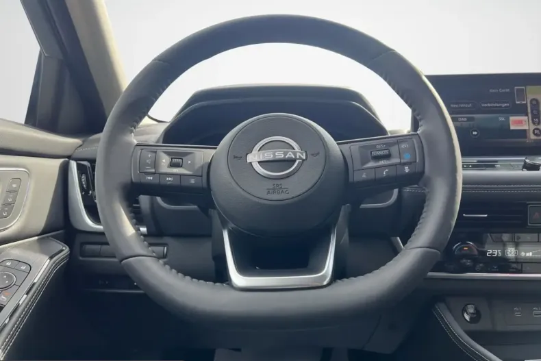 Nissan X-Trail din 2025 cu 6.500 km - oferta NIS258312 - foto 6