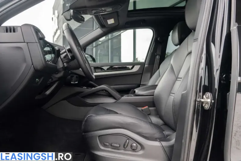 Porsche Cayenne din 2025 cu 18.237 km - oferta POR258314 - foto 8