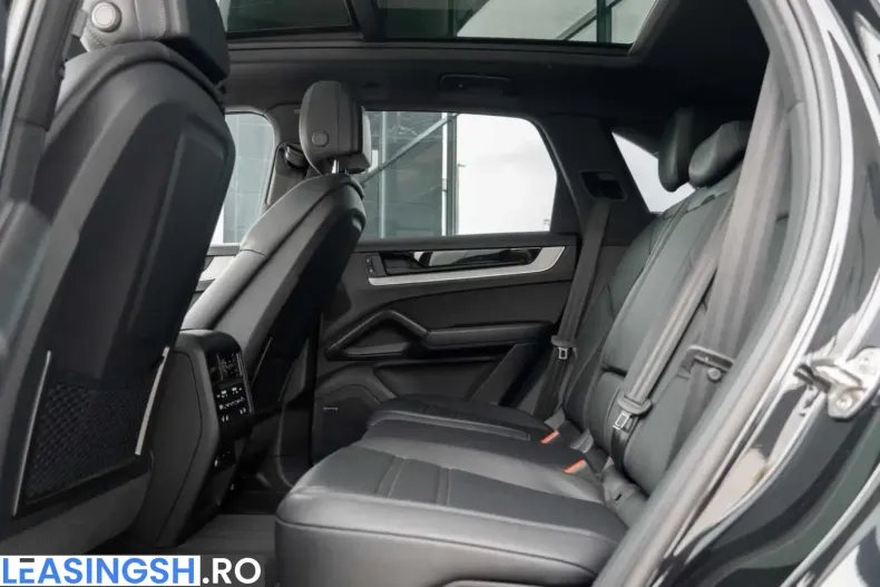 Porsche Cayenne din 2025 cu 18.237 km - oferta POR258314 - foto 10