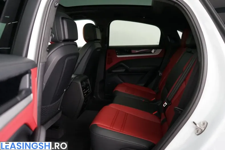 Porsche Cayenne din 2025 cu 11.700 km - oferta POR258317 - foto 16