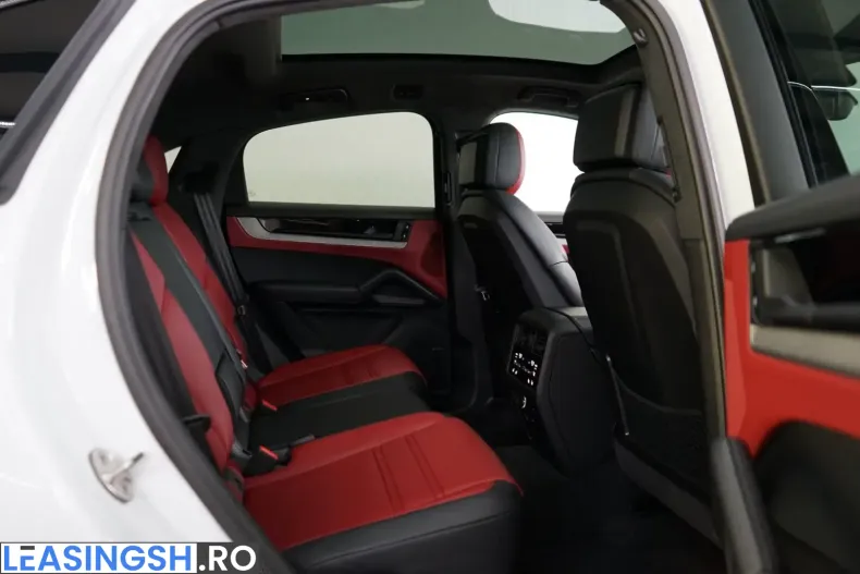 Porsche Cayenne din 2025 cu 11.700 km - oferta POR258317 - foto 18