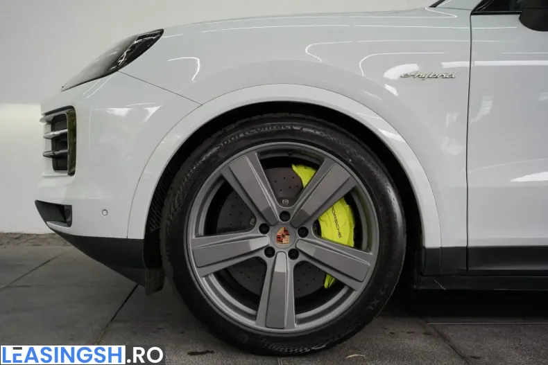 Porsche Cayenne din 2025 cu 11.700 km - oferta POR258317 - foto 29