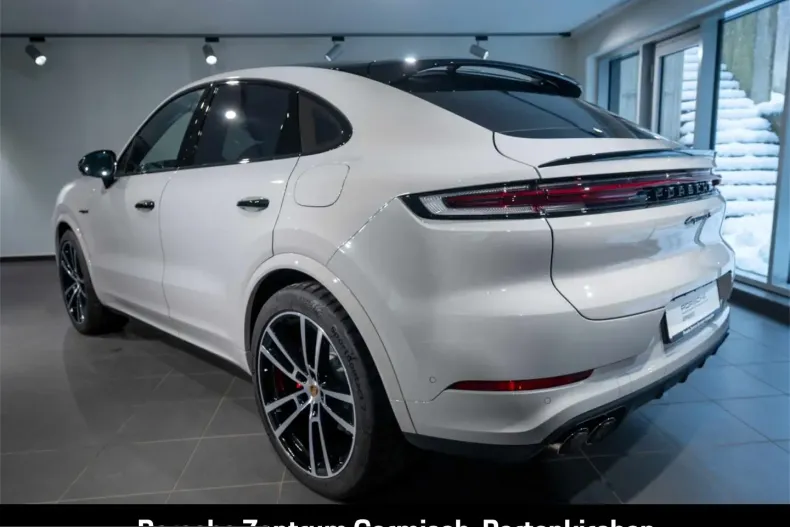 Porsche Cayenne din 2024 cu 26.413 km - oferta POR258320 - foto 3