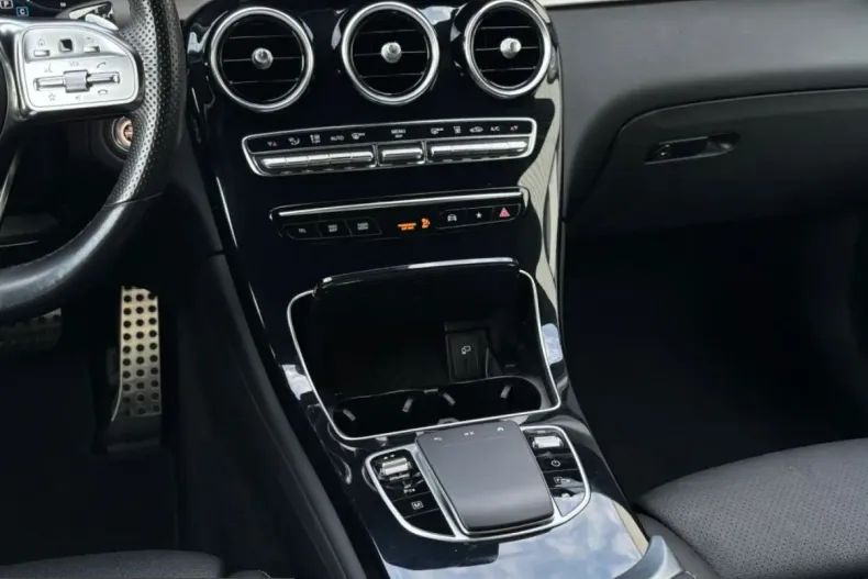 Mercedes-Benz GLC 300 (Clasa GLC) din 2021 cu 101.982 km - oferta MER258325 - foto 8